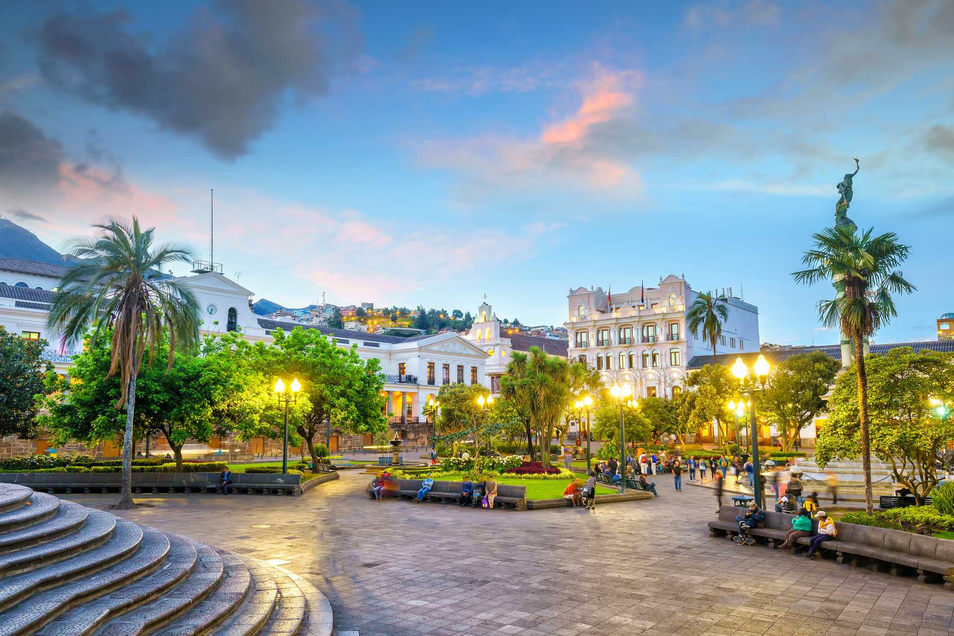 Quito ( Ekvádor ), tip na trip, tip na nejlevnější letenka | Lowkosťák
