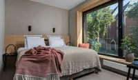 Academia Apartments