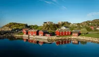 Astra Village - Waterfront Rorbu Cabins in Lofoten