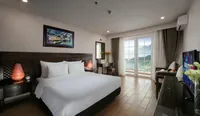 Azure Sapa Hotel