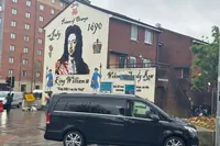 Belfast: Prohlídka s historickými a politickými tématy a vyzvednutím v hotelu