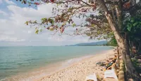 Chill Inn Lipa Noi Hostel and Beach Cafe