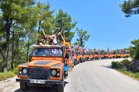Fethiye: Saklıkent, vodopád Gizlikent, safari na džípu, včetně oběda