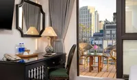 Golden Legend Palace Hotel & Travel