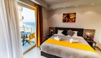 Hotel Shoreline