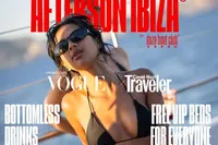 Ibiza: Párty při západu slunce v lodním klubu na Ibize s otevřeným barem