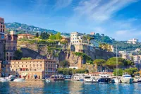 Z Říma: Pompeje, pobřeží Amalfi a Sorrento Celodenní výlet z Říma.