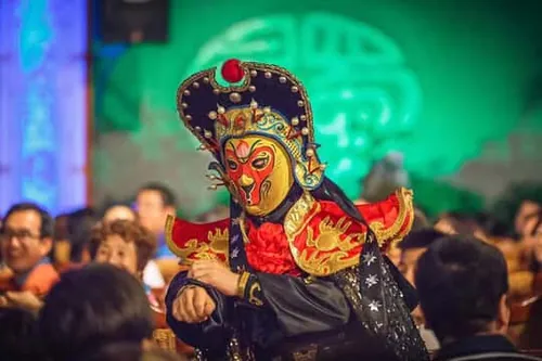 Čcheng-tu: Vstupenka na večerní show sečuánské opery Shu Feng Yan Yun