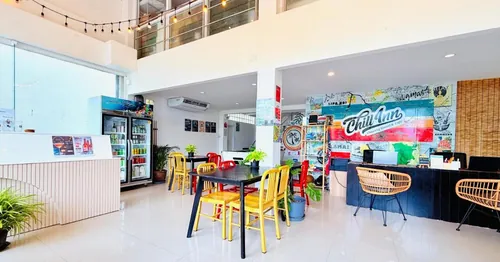 Chill Inn Chaweng Hostel and Cafe