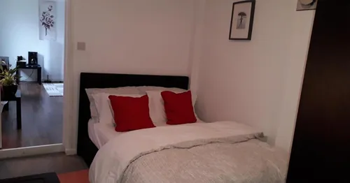 Cosy London Holiday Home