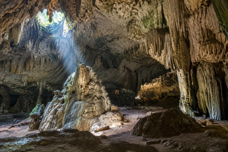 Jeskyně Cueva de Ambrosio