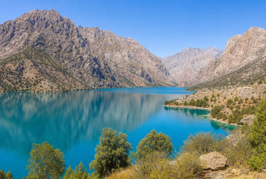 Jezero Iskanderkul