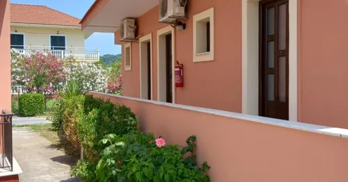 Kostas Apartments