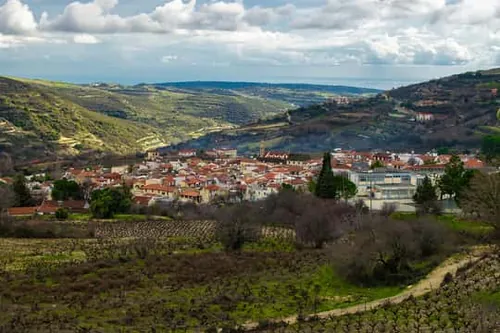 Kypr: Ochutnávka jídel a degustace vína v pohoří Troodos s obědem