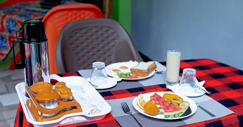 L&j modern backpackers BnB