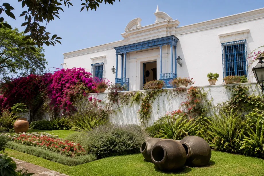 Larco Museum