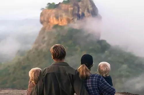 Pěší túra na skálu Pidurangala s malebnými výhledy za východu nebo západu slunce