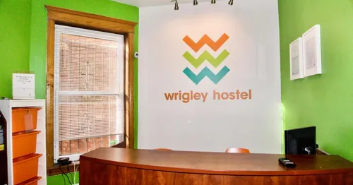 Wrigley Hostel - Chicago