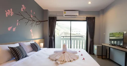 iNest Poshtel