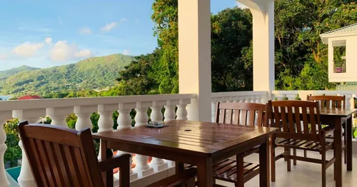 Oceanic View Apartments