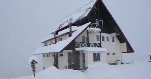 Snow House