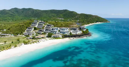 Tamarind Hills Resort & Villas