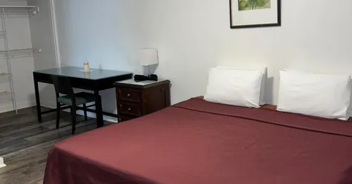 Tip Top Motel
